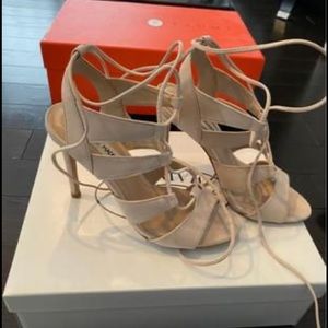 Steve Madden women’s lace up heels